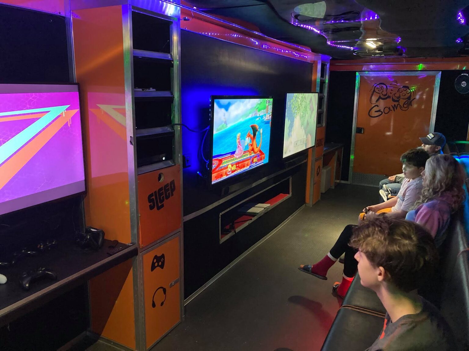 ROLL ON UP RIG Roll On Up Gaming North Carolina Video Game Truck